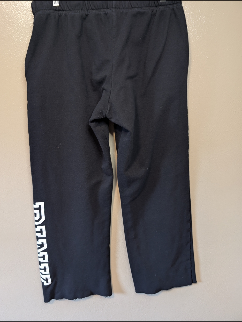 PINK Victoria's Secret Black and White Logo Wide Leg Sweatpants - Picture 4 of 8